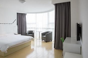 Motel 168 Shanghai Nanhui Huinan Subway Station Εξωτερικό φωτογραφία